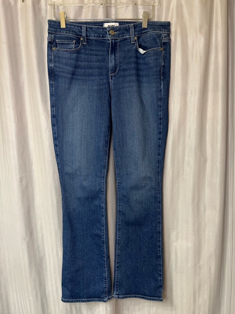 PAIGE Manhattan Dark Blue Flare Jeans size 31 excellent condition